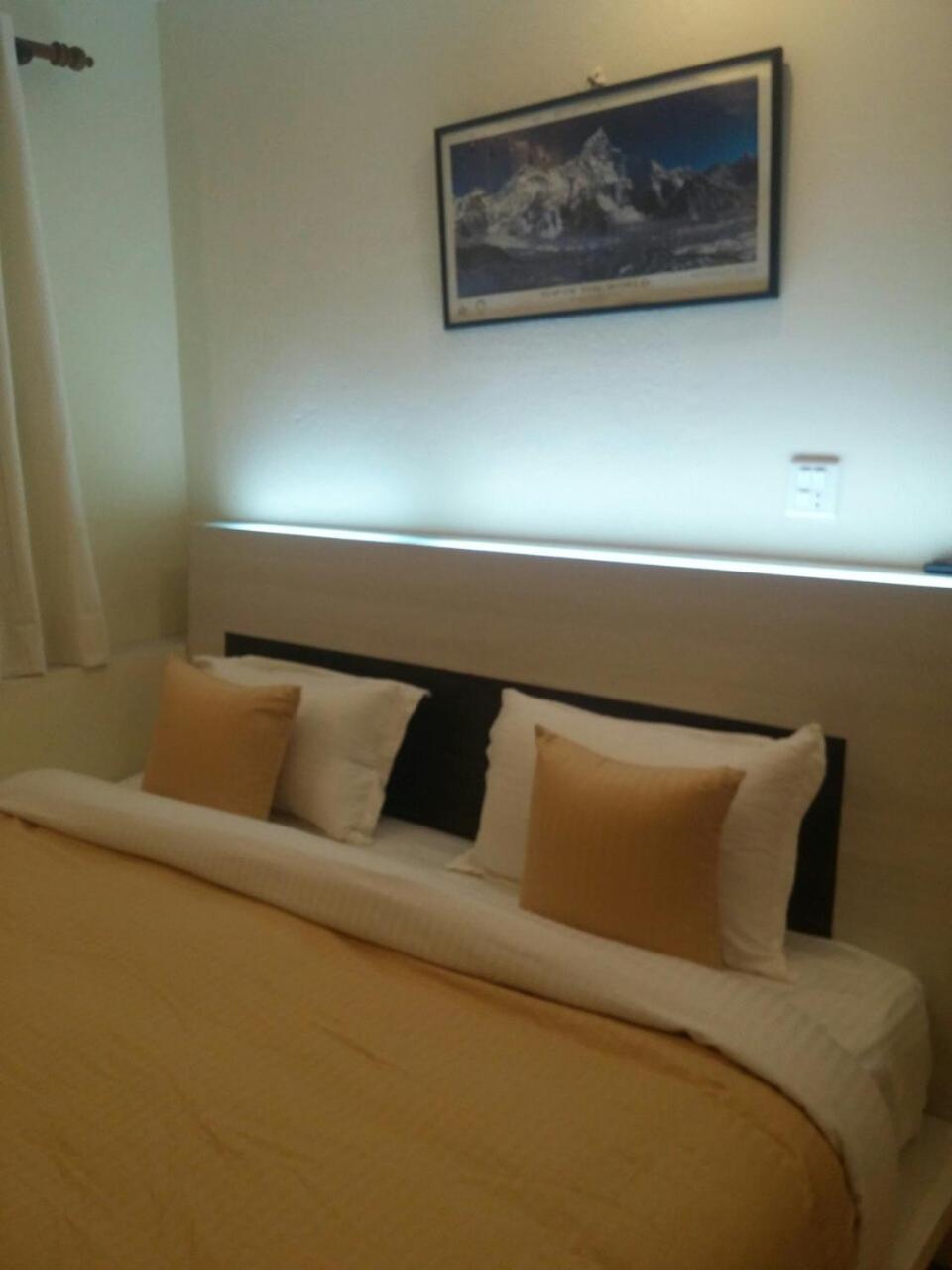 Bed And Breakfast Thamel Catmandu Quarto foto