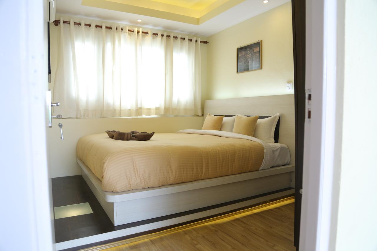 Bed And Breakfast Thamel Catmandu Exterior foto