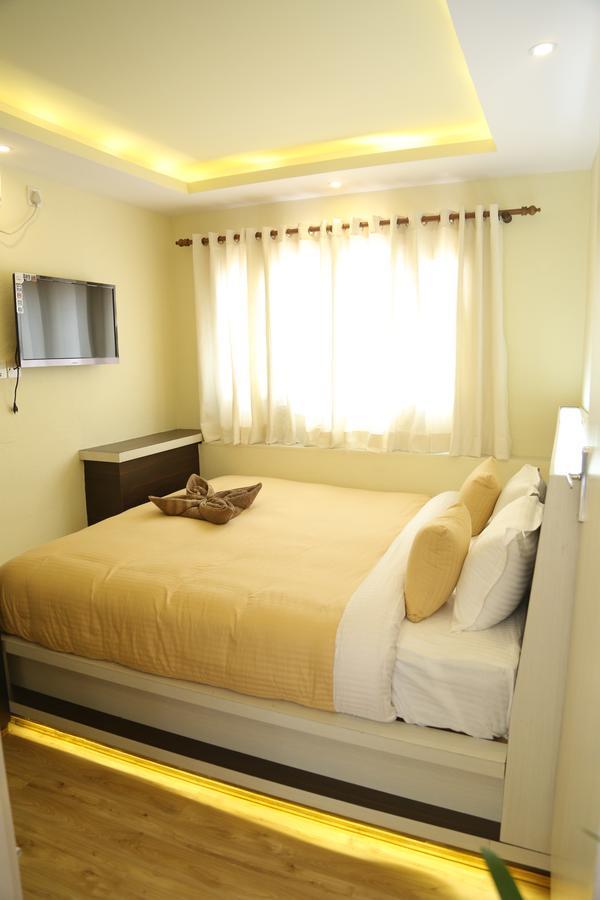 Bed And Breakfast Thamel Catmandu Exterior foto