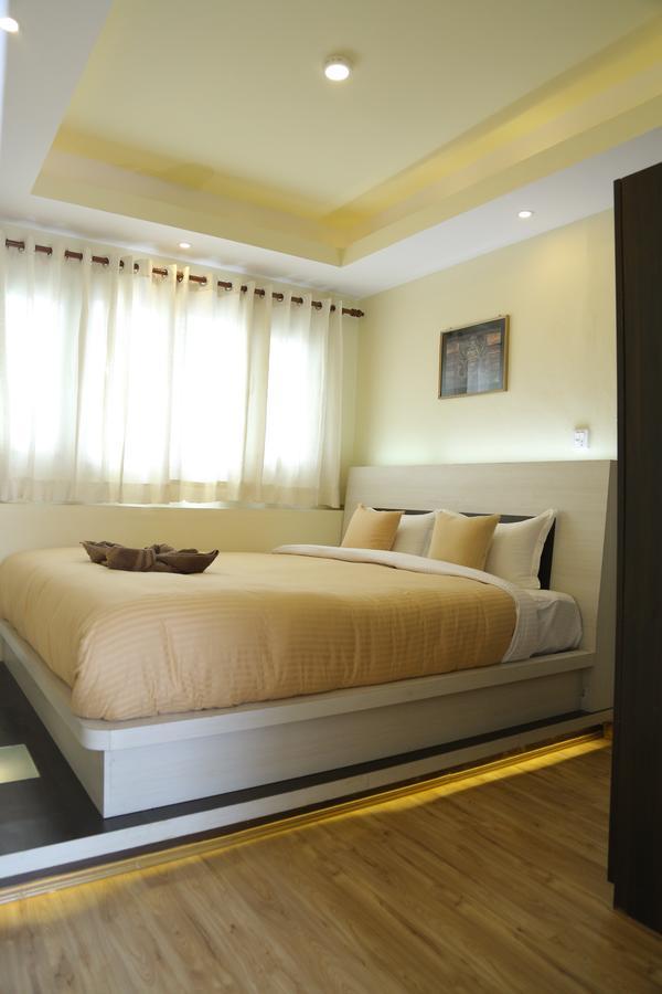 Bed And Breakfast Thamel Catmandu Quarto foto