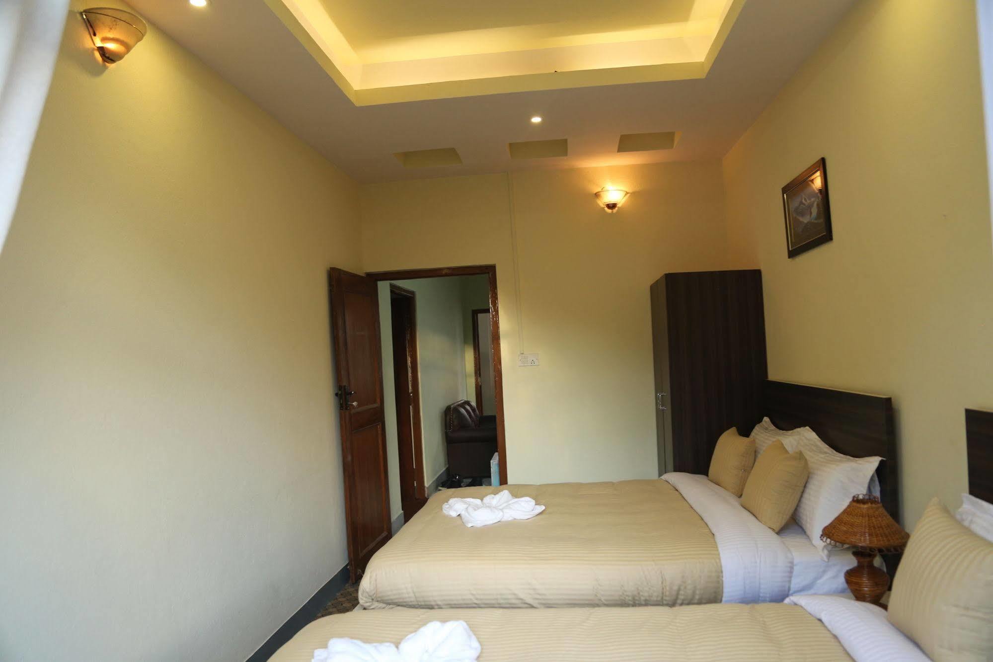 Bed And Breakfast Thamel Catmandu Exterior foto