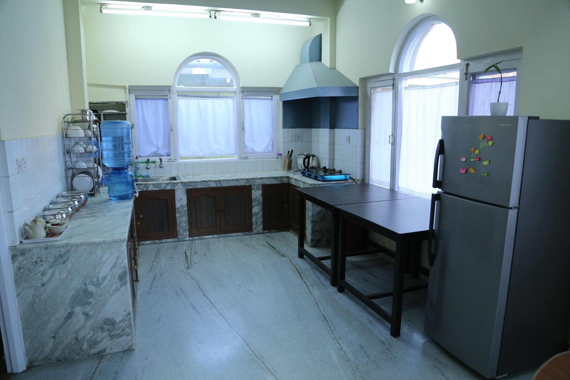 Bed And Breakfast Thamel Catmandu Exterior foto